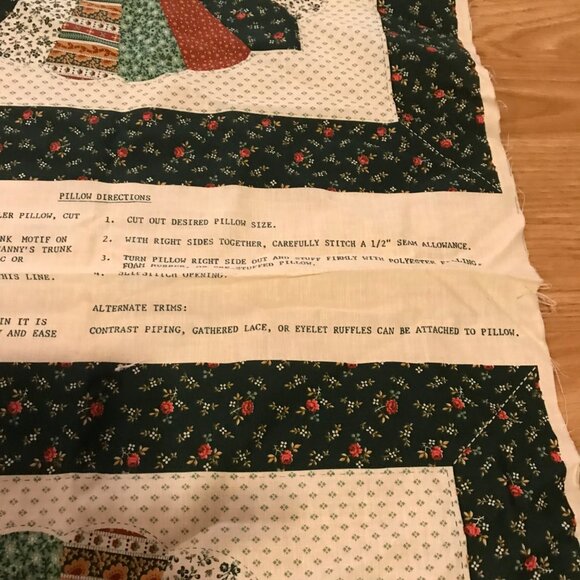 Grannys Trunk Pillow Panel Set Fabric Kit For Quilting & Crafting Green Rust 16" - Picture 6 of 6